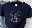 画像1: Navy blue Mickey print Tshirts  ネイビーブルーミッキープリント半袖 Tシャツ (1)