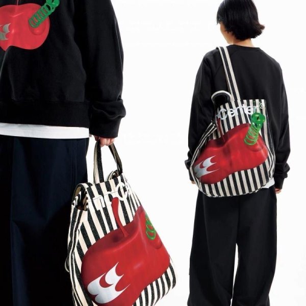 画像1: Fruit Killer Stripe Large Capacity Canvas Shoulder Portable All-match Tote Shoulder Eco Tote Shopping Bag　男女兼用　折りたたみ　持ち運び便利　ストライプ＆フルーツ　エコ　トート　ショッピング　マイ　バッグ (1)