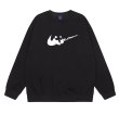 画像1: Panda and Swoosh Print Sweatshirt  ユニセックス 男女兼用 パンダ＆スウォッシュ プリントスウェットシャツ   トレーナー  (1)