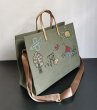 画像6: Graffiti Large Capacity Canvas Tote Shoulder Crossbody Bag　グラフィック落書きペイントキャンバストート ショルダークロスボディバッグ　 (6)