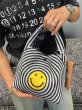 画像4: Smiley Face Single Shoulder Knit Bucket Handbag   スマイリーフェイスシングルショルダーニットバケットハンドバッグ (4)