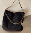 画像7: Fur Chain Shoulder Crossbody Bag 　ファーチェーンショルダークロスボデーバック (7)