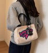 画像8: Letter contrast color fur tote shoulder crossbody bag　レターコントラストカラーファートートショルダークロスボディーバッグ (8)