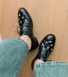 画像7: Women's Lace-up patent leather slip-on pumps with small flowers flat  loafer shoes 　スモールフラワー付き レースアップエナメルスリッポンパンプスフラットローファーシューズ (7)