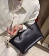 画像12: Leather French Tote Shoulder Bag　　レザー舟形ショートハンドルトートショルダ (12)