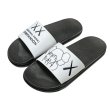 画像1: KAWS slippers flip flops  soft bottom sandals slippers  カウズフリップフロップサンダルシャワーサンダル ビーチサンダルユニセックス男女兼用 (1)